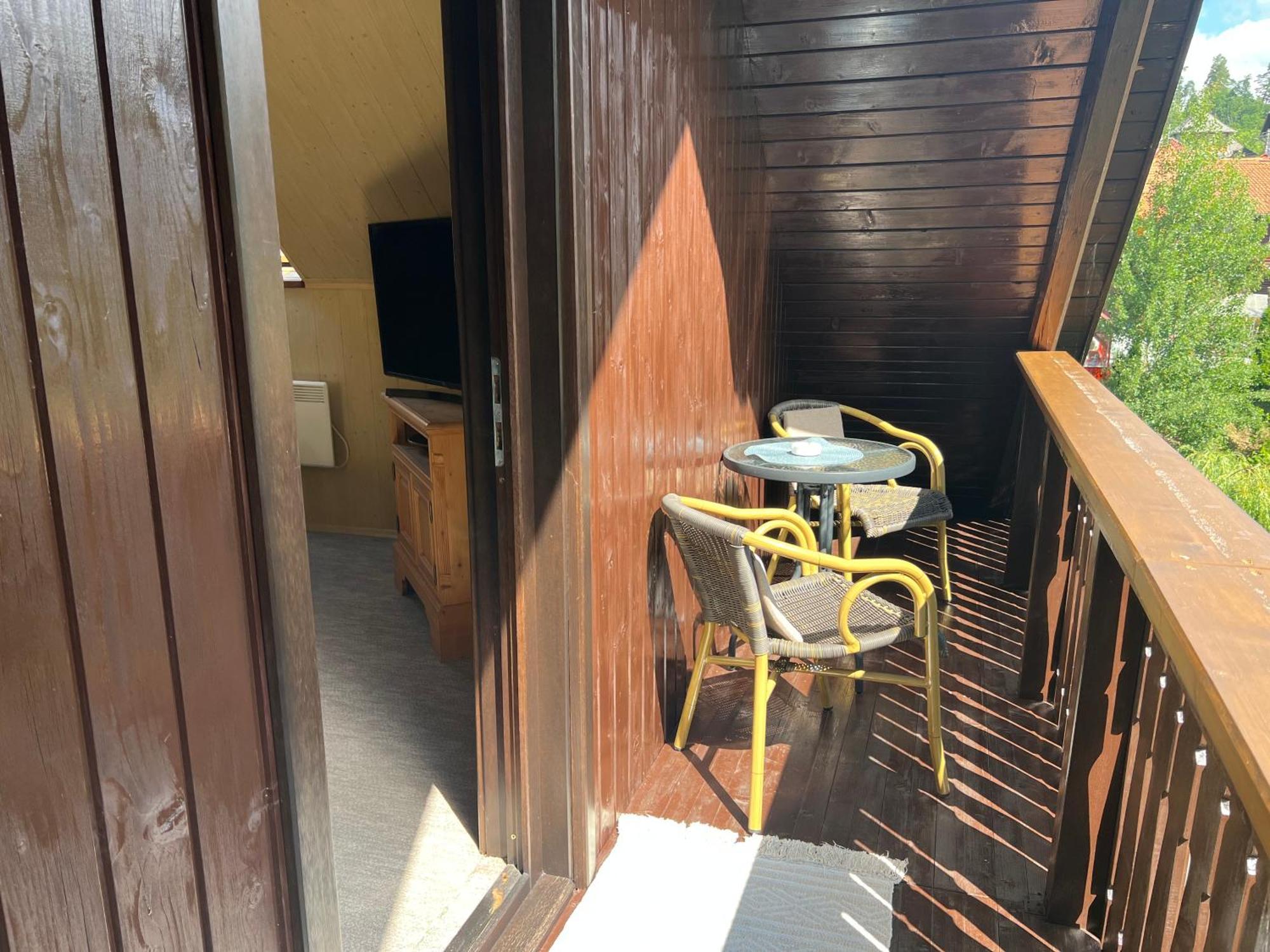 Casa Dan Lägenhet Sovata Exteriör bild